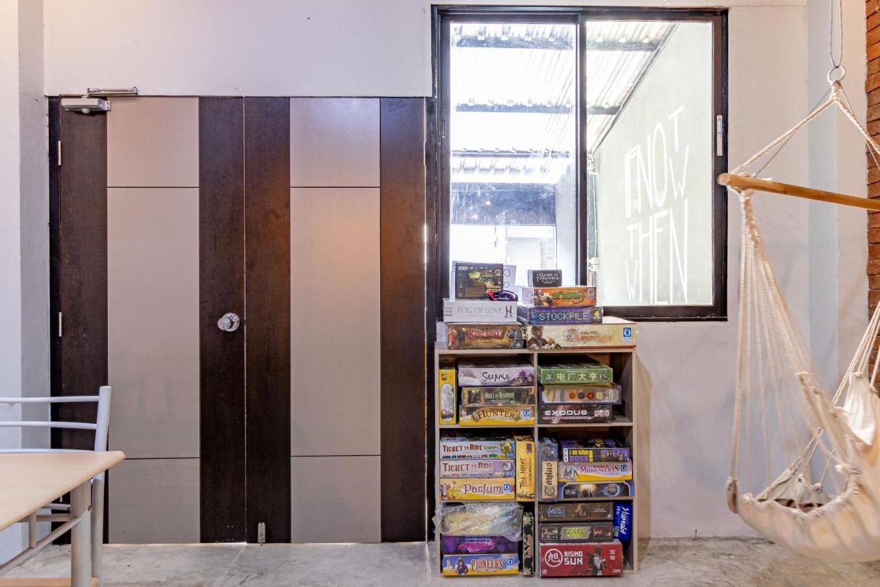 The Beds Ever Hostel (Adults Only) Bangkok Dış mekan fotoğraf
