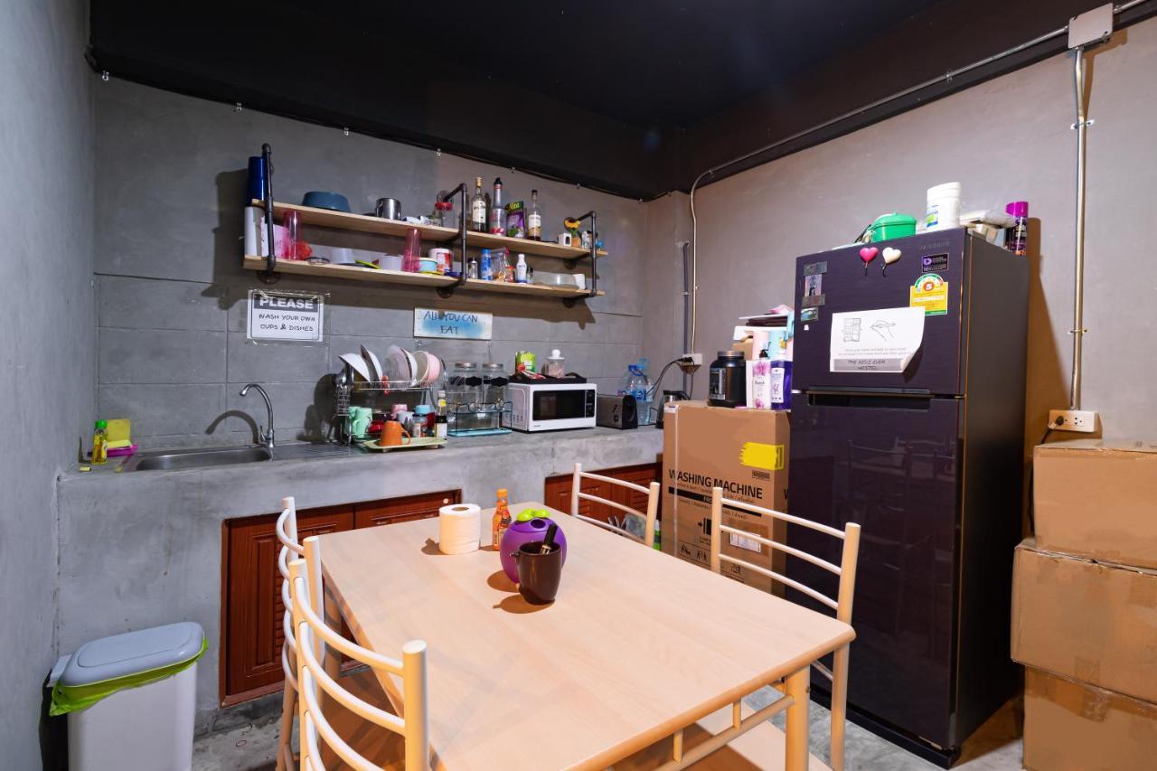 The Beds Ever Hostel (Adults Only) Bangkok Dış mekan fotoğraf